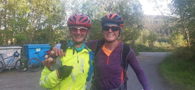 Lynn and Fiona finished at Kinlochewe changeover
